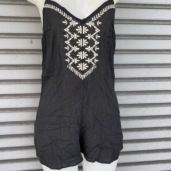Aeropostale Romper - Picture 7 of 13